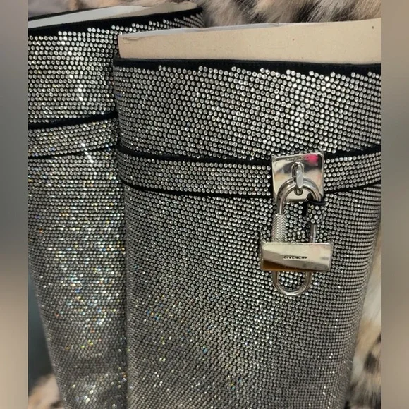 ✨Givenchy-Shark Lock Boots Wide Fit boots✨PLEASE READ ENTIRE DESCRIPTION‼️ - Picture 6 of 17